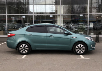 Подержанный автомобиль Kia Rio Sedan 2012 года (4 фото)