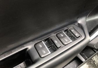 Подержанный автомобиль Geely Atlas 2018 года (13 фото)