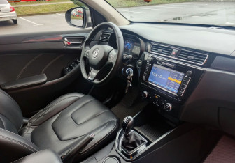 Подержанный автомобиль DongFeng 580 2021 года (14 фото)