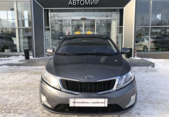 Подержанный автомобиль Kia Rio Sedan 2012 года (2 фото)