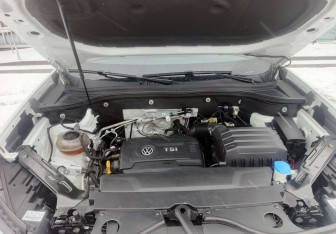 Подержанный автомобиль Volkswagen Atlas 2020 года (11 фото)