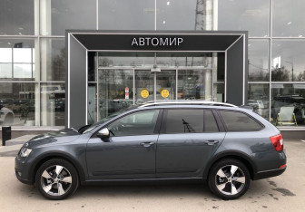 Подержанный автомобиль Skoda Octavia Wagon 2016 года (8 фото)