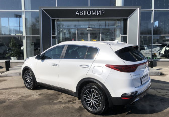 Подержанный автомобиль Kia Sportage 2018 года (7 фото)