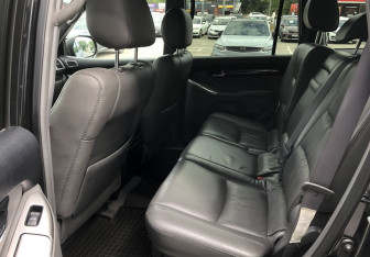 Подержанный автомобиль Toyota Land Cruiser Prado 2008 года (11 фото)