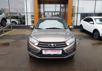 Подержанный автомобиль LADA (ВАЗ) Granta Hatchback 2019 года (2 фото)