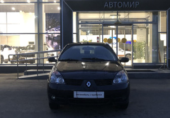 Подержанный автомобиль Renault Symbol 2008 года (2 фото)