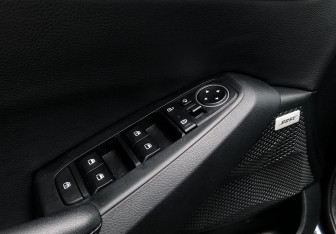 Подержанный автомобиль Kia Seltos 2022 года (14 фото)