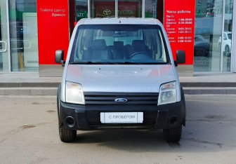 Подержанный автомобиль Ford Tourneo Connect Compactvan 2007 года (2 фото)