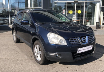 Подержанный автомобиль Nissan Qashqai 2009 года (3 фото)