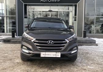Подержанный автомобиль Hyundai Tucson 2016 года (2 фото)