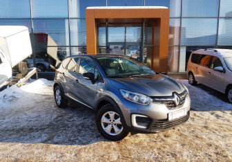 Подержанный автомобиль Renault Kaptur 2020 года (3 фото)