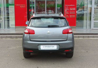 Подержанный автомобиль Peugeot 4008 2012 года (6 фото)