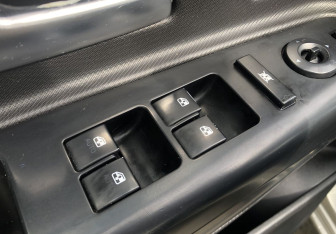 Подержанный автомобиль Kia Ceed Wagon 2010 года (13 фото)