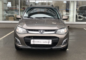 Подержанный автомобиль LADA (ВАЗ) Kalina Wagon 2015 года (2 фото)