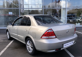Подержанный автомобиль Nissan Almera Classic 2006 года (7 фото)
