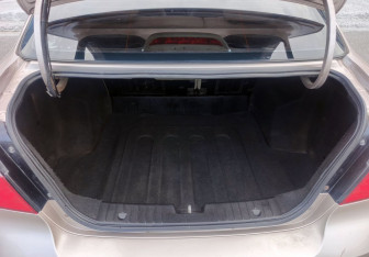 Подержанный автомобиль Chevrolet Aveo Sedan 2007 года (12 фото)