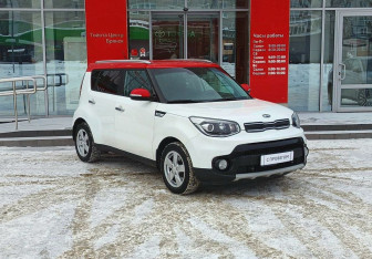 Подержанный автомобиль Kia Soul 2017 года (3 фото)