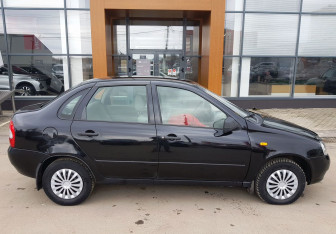 Подержанный автомобиль LADA (ВАЗ) Kalina Sedan 2010 года (4 фото)