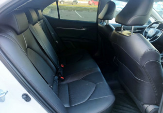 Новый Toyota Camry Sedan 2021 (16 фото)