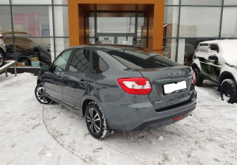 Подержанный автомобиль LADA (ВАЗ) Granta Liftback 2024 года (7 фото)