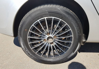 Подержанный автомобиль Renault Clio Hatchback 2008 года (12 фото)