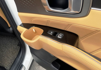 Подержанный автомобиль Kia Sorento 2021 года (13 фото)