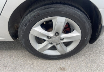 Подержанный автомобиль Kia Cerato Sedan 2011 года (15 фото)