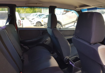 Подержанный автомобиль Chevrolet Niva 2017 года (10 фото)