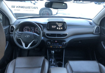Подержанный автомобиль Hyundai Tucson 2020 года (10 фото)