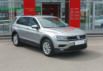 Подержанный автомобиль Volkswagen Tiguan 2019 года (3 фото)