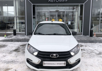 Подержанный автомобиль LADA (ВАЗ) Granta Liftback 2019 года (2 фото)