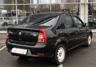 Подержанный автомобиль Renault Logan Sedan 2013 года (5 фото)