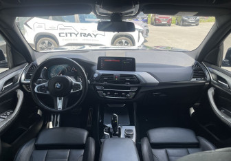Подержанный автомобиль BMW X3 2019 года (10 фото)