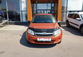 Подержанный автомобиль LADA (ВАЗ) Granta Sedan 2013 года (2 фото)
