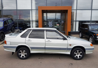 Подержанный автомобиль LADA (ВАЗ) 2115 2005 года (4 фото)