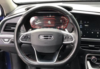 Подержанный автомобиль Geely Tugella 2021 года (12 фото)