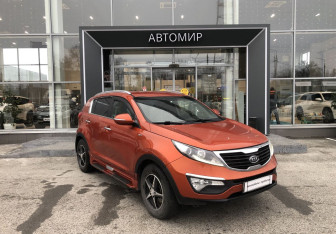 Подержанный автомобиль Kia Sportage 2011 года (3 фото)
