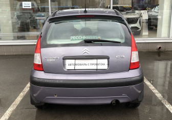 Подержанный автомобиль Citroen C3 Hatchback 2008 года (6 фото)