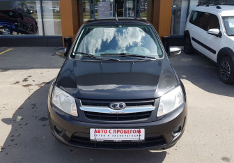 Подержанный автомобиль LADA (ВАЗ) Granta Liftback 2015 года (2 фото)
