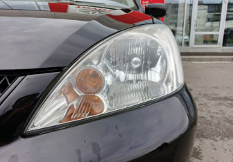 Подержанный автомобиль Mitsubishi Lancer Sedan 2007 года (9 фото)