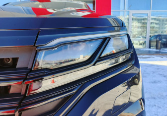 Подержанный автомобиль Volkswagen Touareg 2020 года (9 фото)