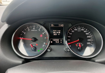 Подержанный автомобиль Nissan Qashqai 2012 года (13 фото)