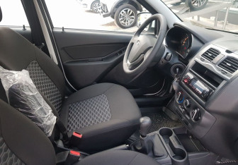 Подержанный автомобиль LADA (ВАЗ) Granta Liftback 2023 года (9 фото)