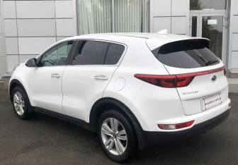 Подержанный автомобиль Kia Sportage 2018 года (7 фото)