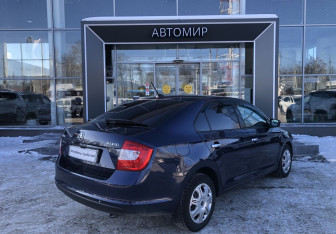 Подержанный автомобиль Skoda Rapid Liftback 2017 года (5 фото)