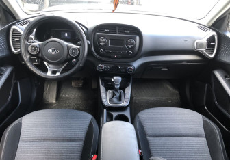 Подержанный автомобиль Kia Soul 2021 года (10 фото)