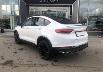 Подержанный автомобиль Geely Tugella 2024 года (7 фото)