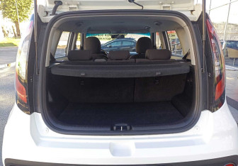 Подержанный автомобиль Kia Soul 2017 года (12 фото)