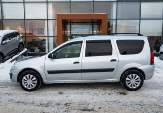 Подержанный автомобиль LADA (ВАЗ) Largus Wagon 2018 года (8 фото)