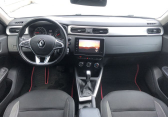 Подержанный автомобиль Renault Arkana 2020 года (10 фото)